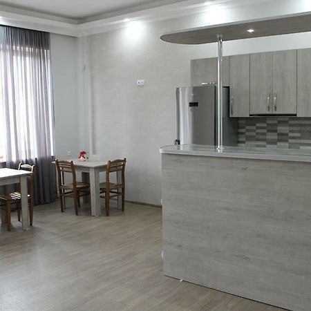 Guest House Lviv Грузия Κουτάισι Εξωτερικό φωτογραφία