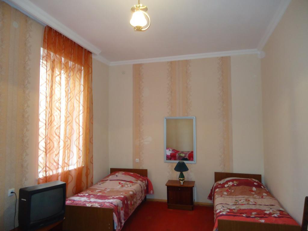 Guest House Lviv Грузия Κουτάισι Δωμάτιο φωτογραφία