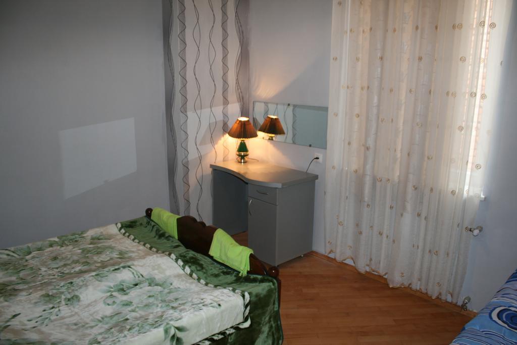 Guest House Lviv Грузия Κουτάισι Δωμάτιο φωτογραφία