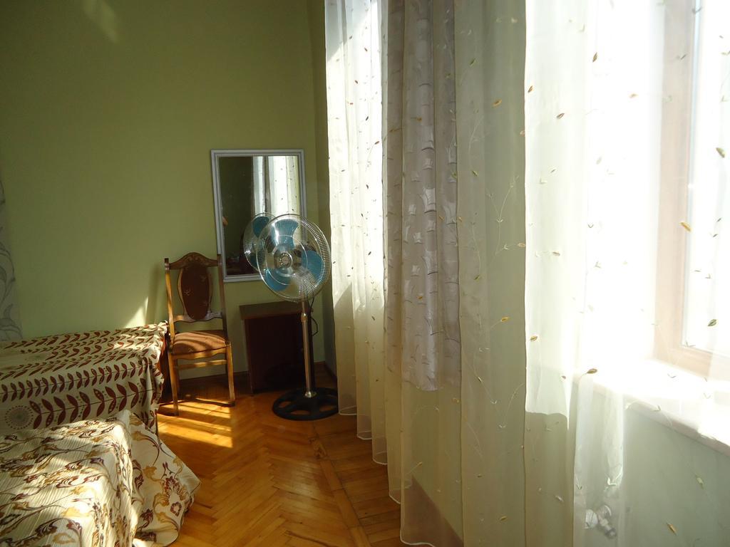 Guest House Lviv Грузия Κουτάισι Εξωτερικό φωτογραφία