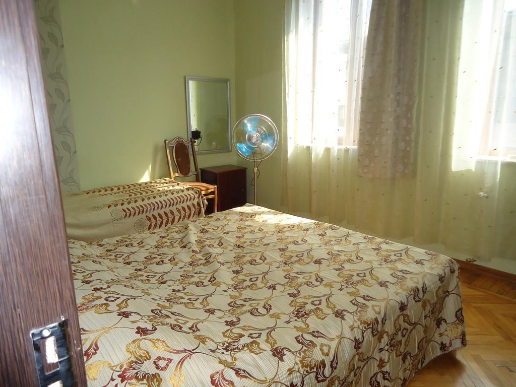 Guest House Lviv Грузия Κουτάισι Εξωτερικό φωτογραφία